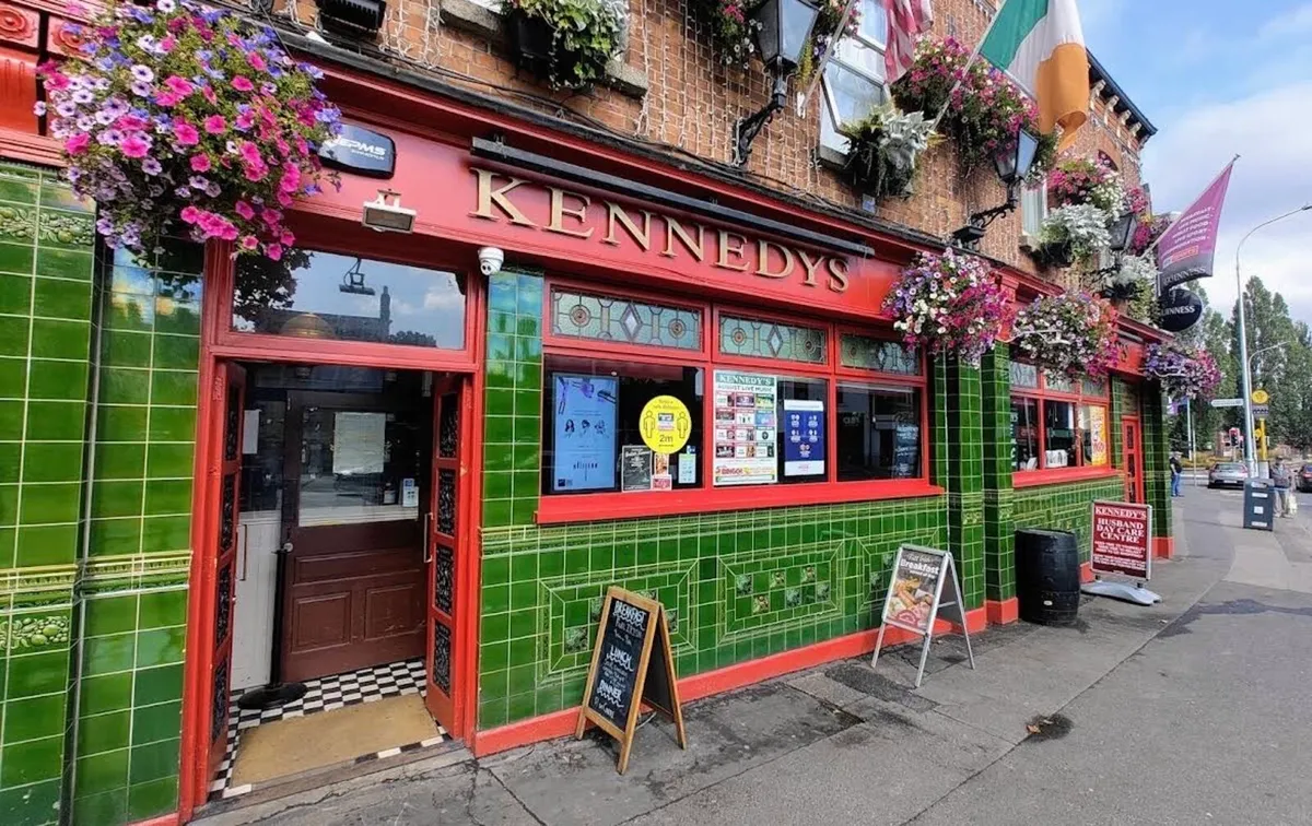 B&B near 3 Arena for The 2 Johnnies - Image 2