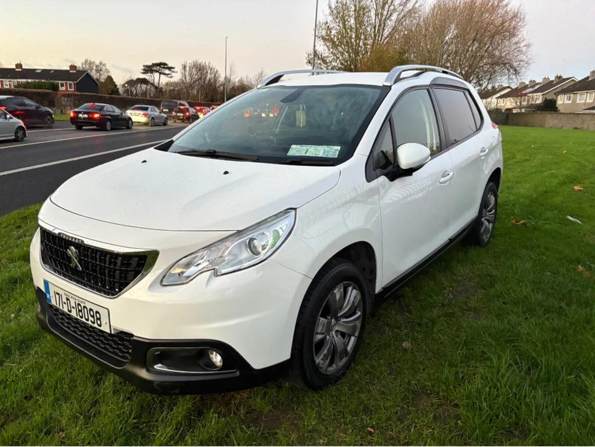Peugeot 2008 ACTIVE 1.2 PURETECH 82 4DR - Image 2