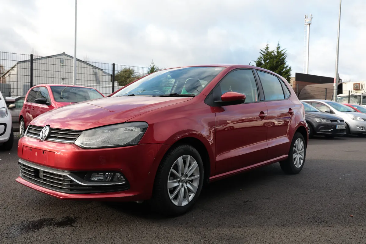VOLKSWAGON POLO 2014 METALIC RED - Image 2
