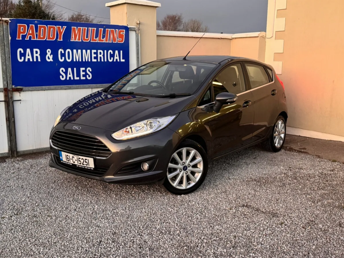 Ford Fiesta MCA TITANIUM 1.25 60PS M5 5 5DR 4DR - Image 3