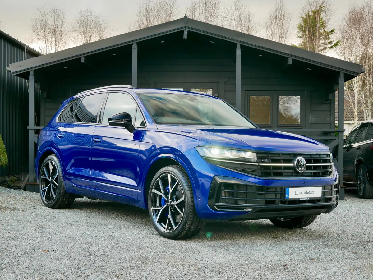 2025 Volkswagen Touareg R 462BHP *DELIVERY MILES* - Image 1