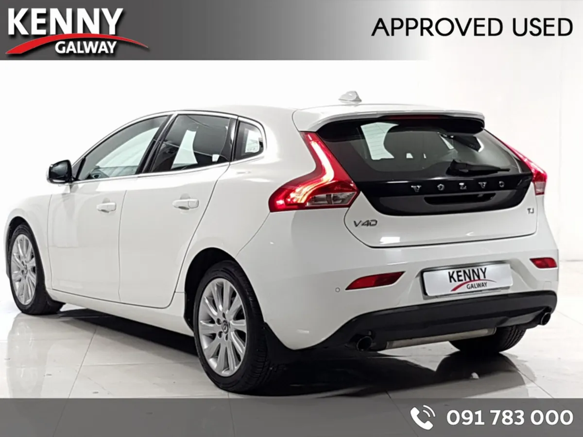 Volvo V40 DBA-MB4164T 5DR AUTO 40 SERIES 525 - Image 3