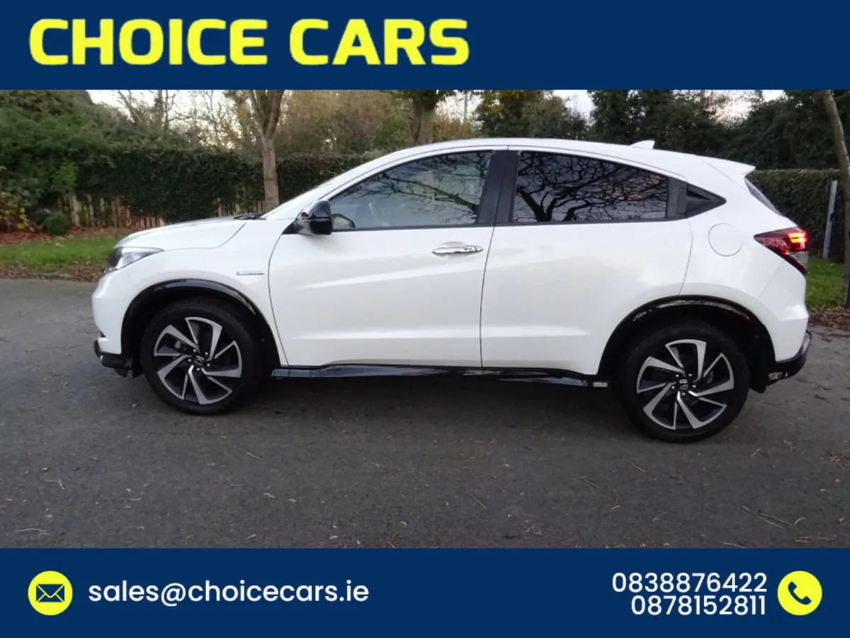 Honda Vezel 1.5 AUTO HYBRID RS SPEC - Image 3