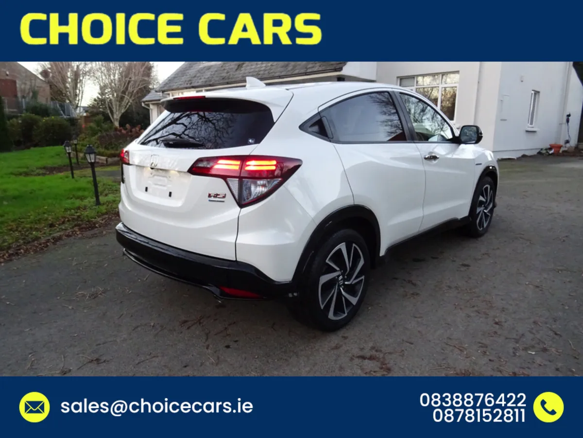 Honda Vezel 1.5 AUTO HYBRID RS SPEC - Image 4