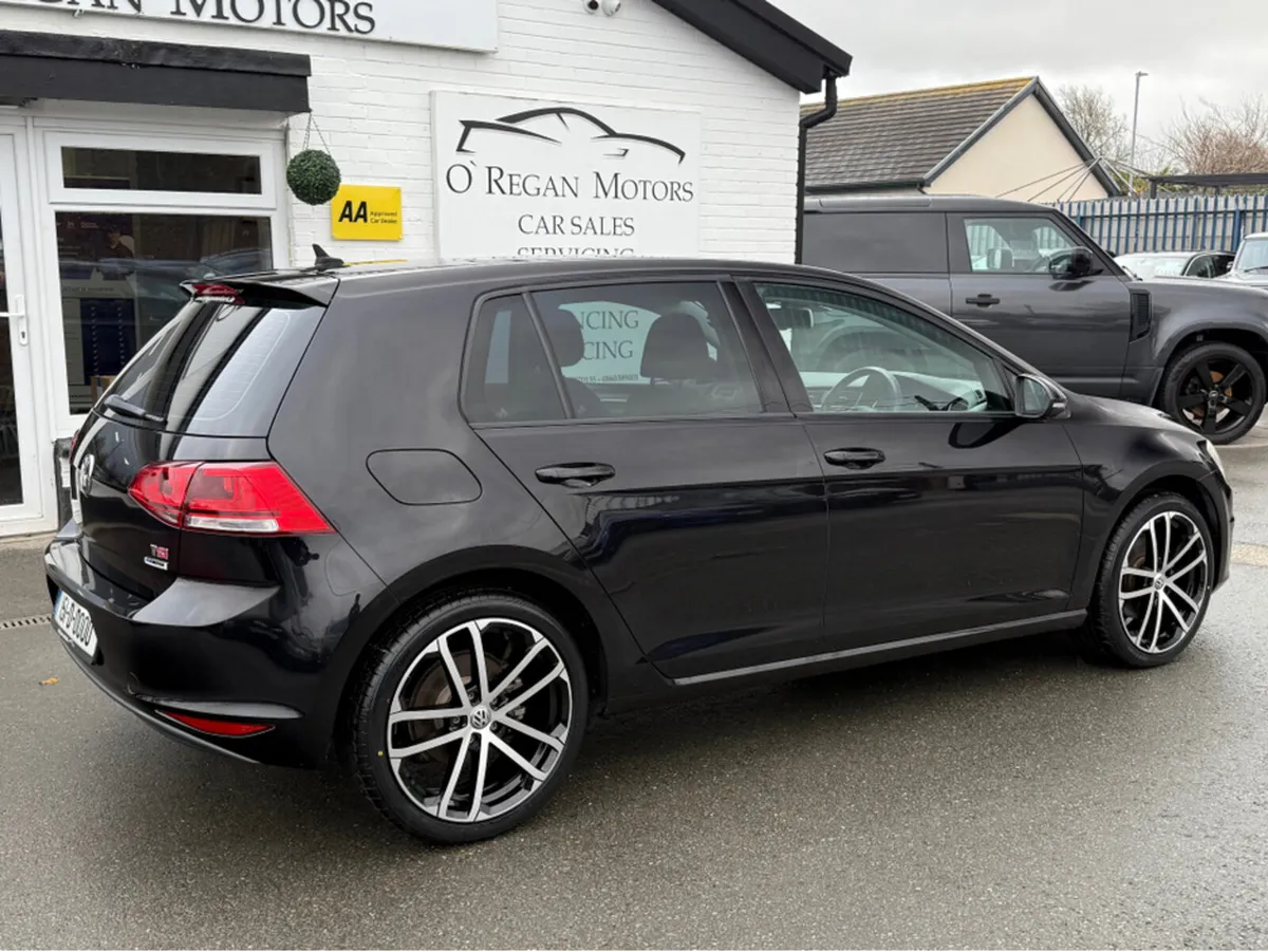 Volkswagen Golf 1.4 TSI 140 BHP HIGHLINE AUTO - Image 3
