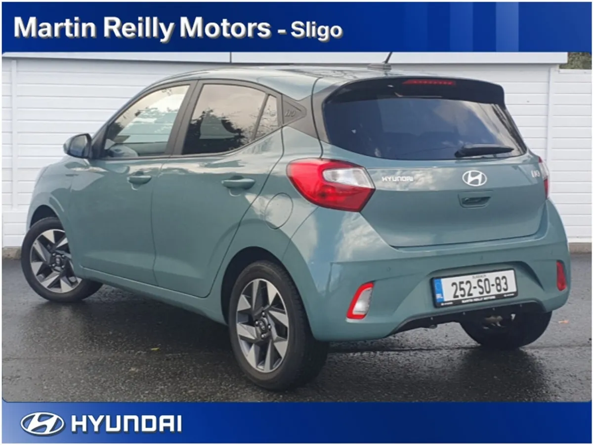 Hyundai i10 Deluxe Plus - Image 3