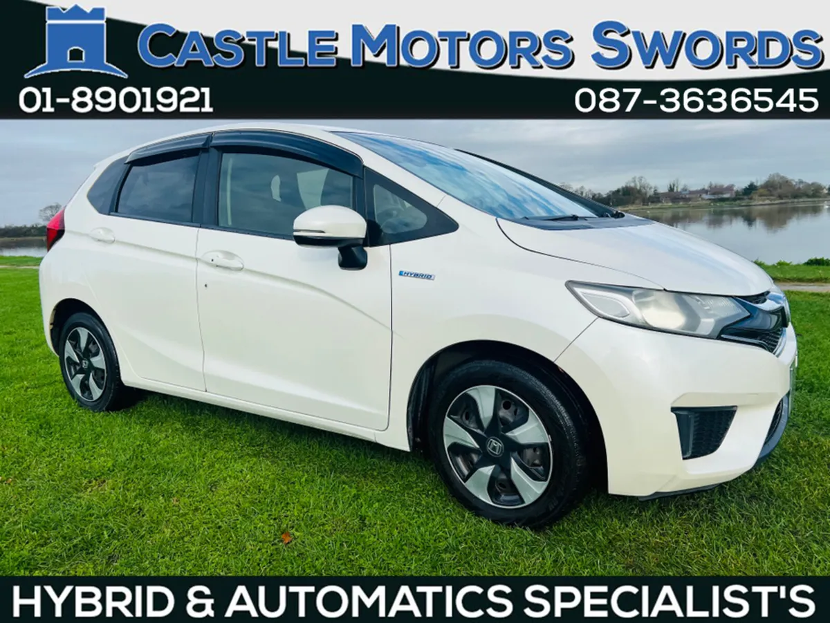 Honda Fit DAA-GP5 - Image 2