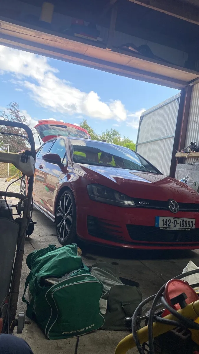 Volkswagen Golf 2014 - Image 3