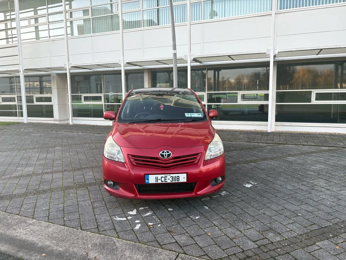 2011 Toyota corola verso 7 seter  nct 06/26 - Image 2