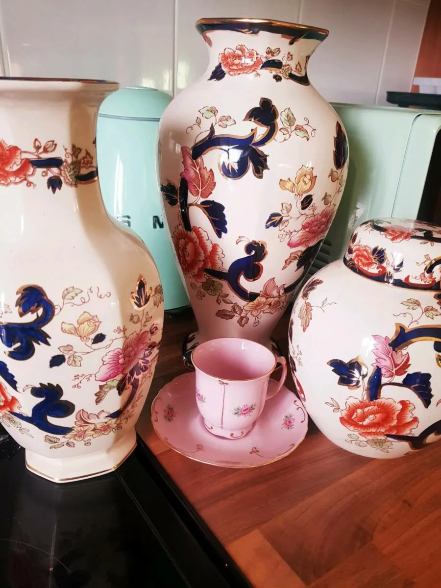 Big Mason Mandalay pieces - Image 1