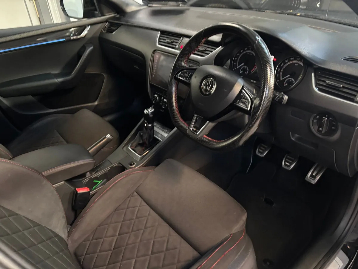 Skoda Octavia 2018. 2.0TDI. VRS - Image 3