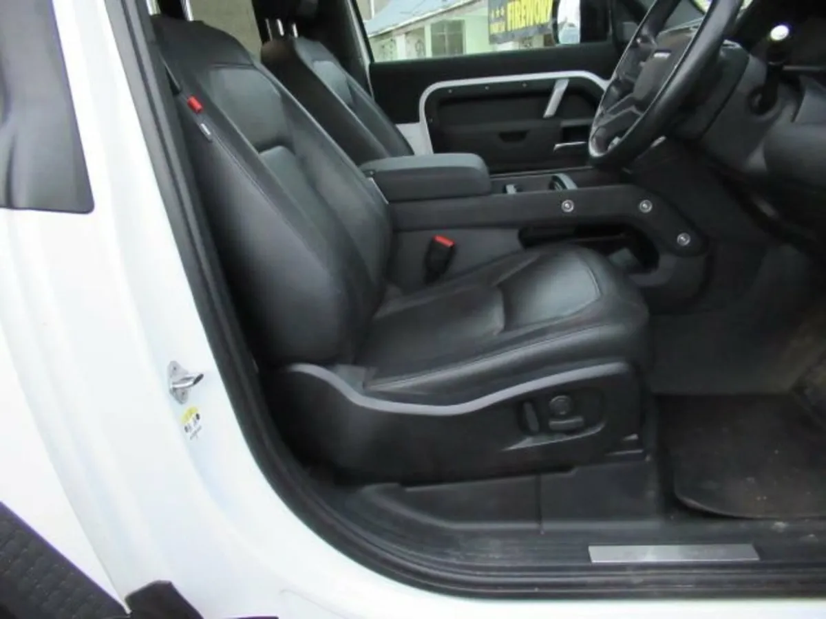 3.0 D250 MHEV X-Dynamic SE SUV 3dr Diesel Auto 4WD - Image 4