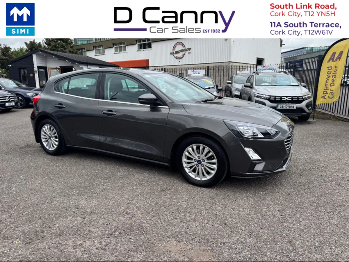 Ford Focus TITANIUM 5DR 1.0T 125 - Image 4