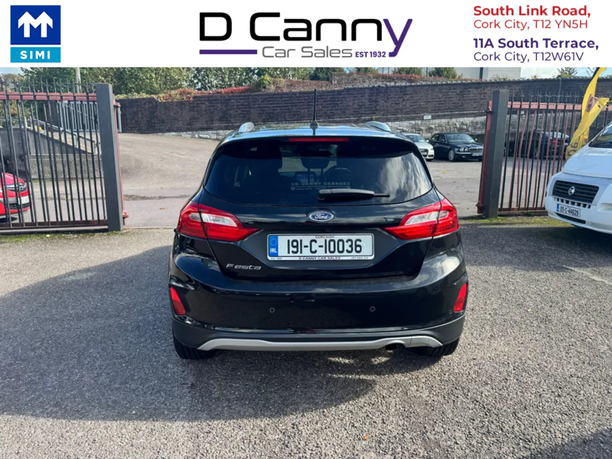 Ford Fiesta ACTIVE 1.0ECOB  100PS 6SPEED 4DR - Image 3