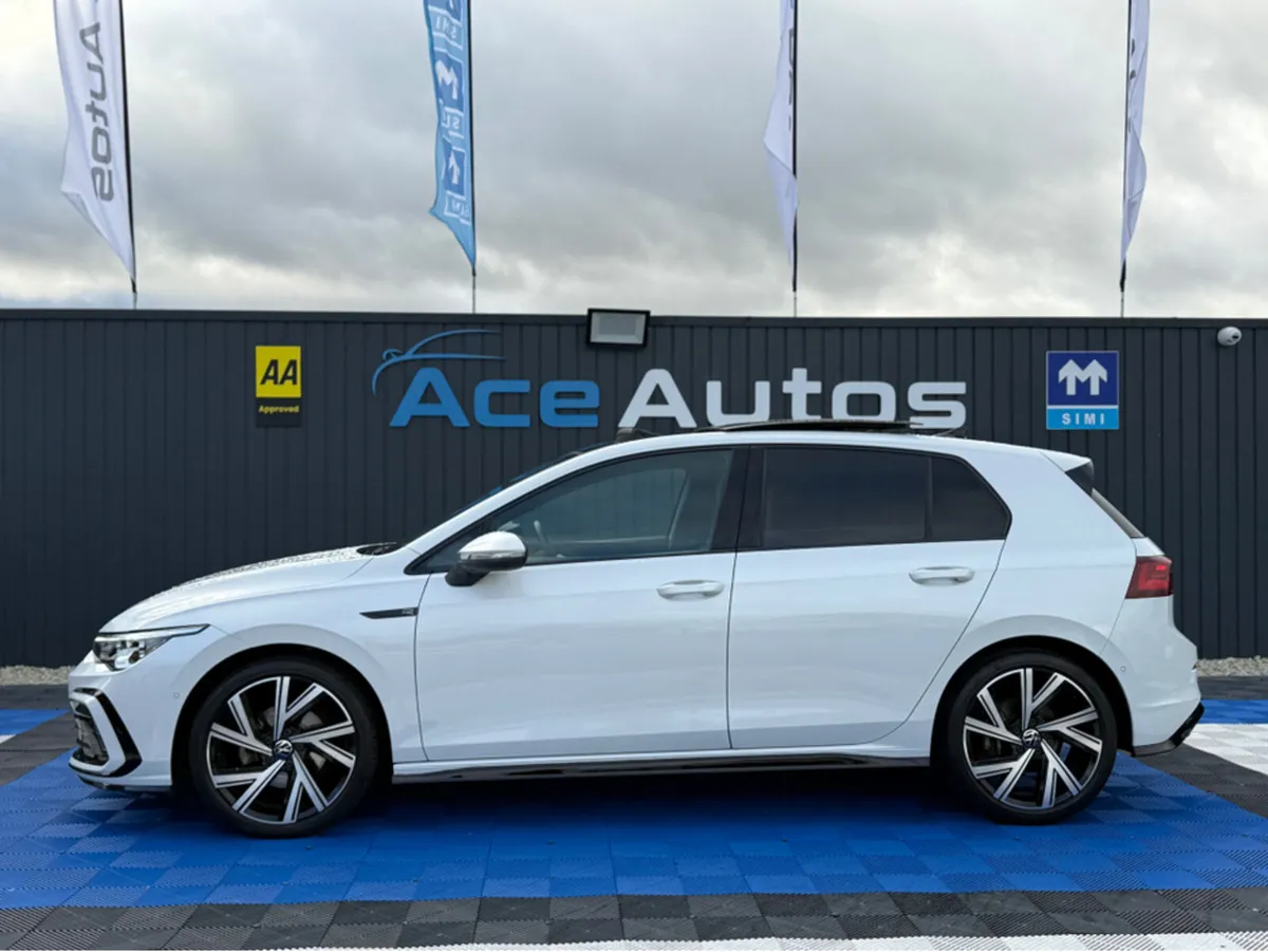 Volkswagen Golf R-LINE - 2.0L DIESEL - SUNROOF - A - Image 4