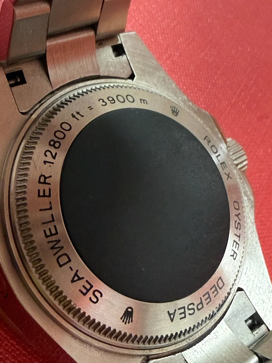 Men’s Watch - Image 4