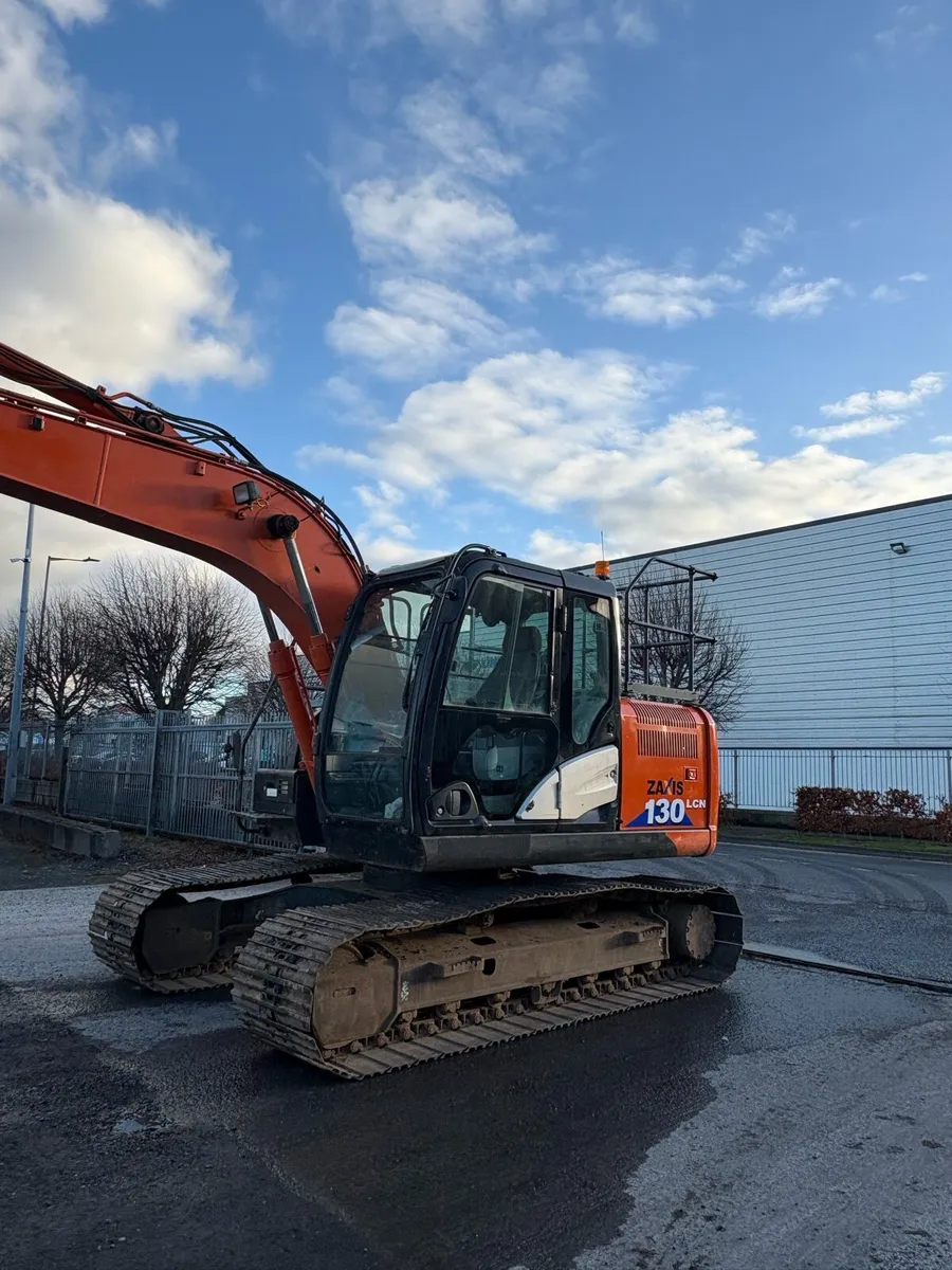 2018 hitachi 130-6   (6,600 genuine hrs) - Image 4