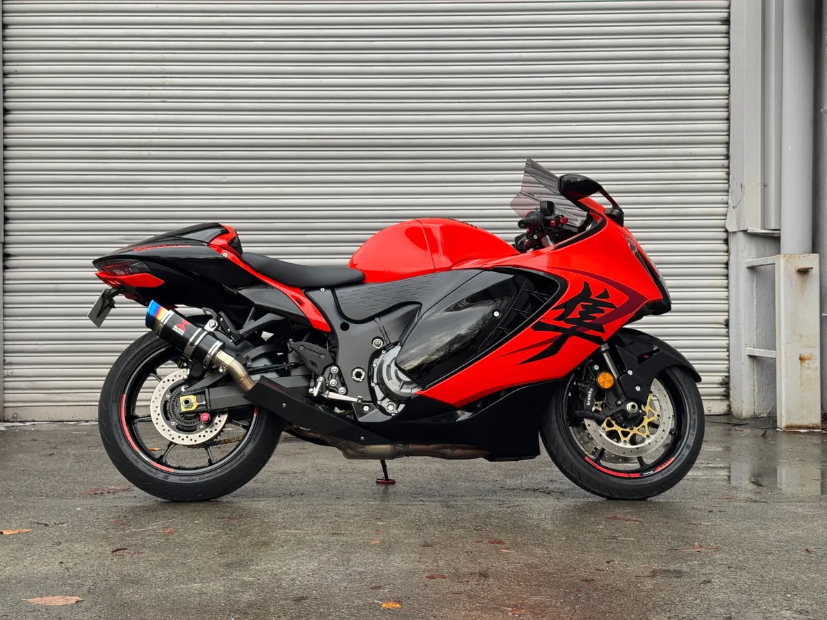 Suzuki Hayabusa 25th Anniversary 2024 - Image 1