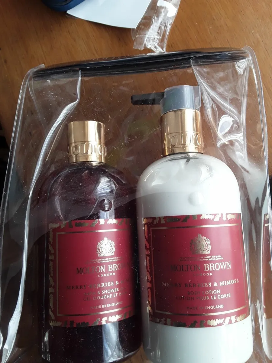 Brand new Molton Brown twin gift set - Image 3