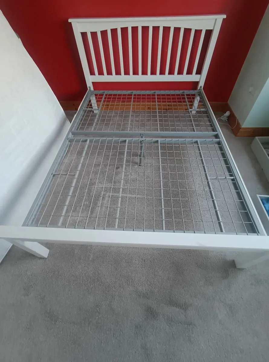Bed frame - Image 2