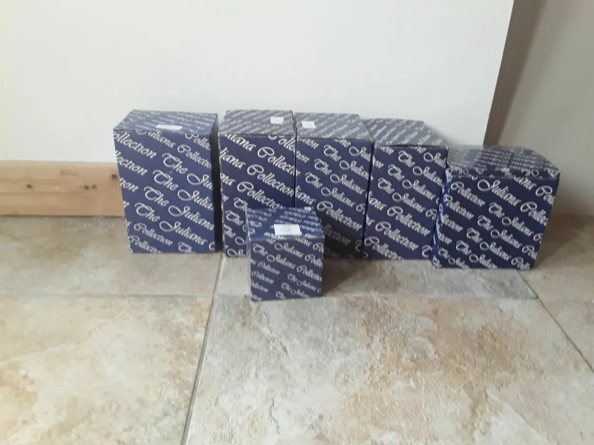 Selection of fairy figurines - Image 4