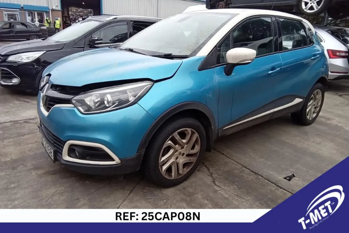 2013 RENAULT CAPTUR BREAKING FOR PARTS - Image 1