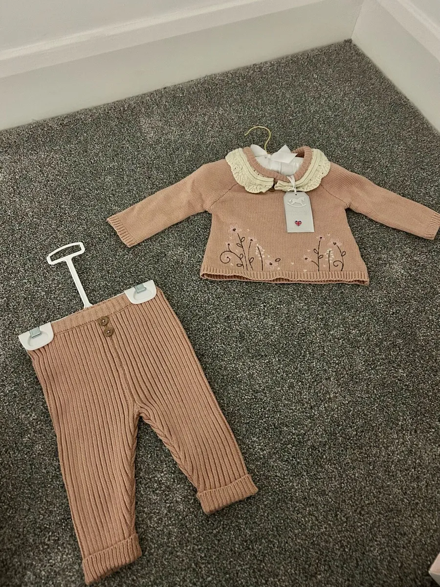 Baby girl bundle - on hold - Image 2