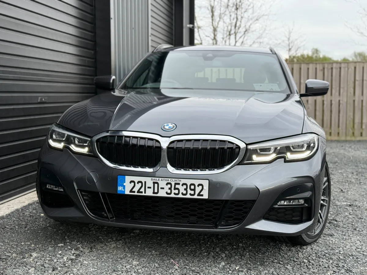 BMW 3-Series M-Sport 2022 Touring - Image 2
