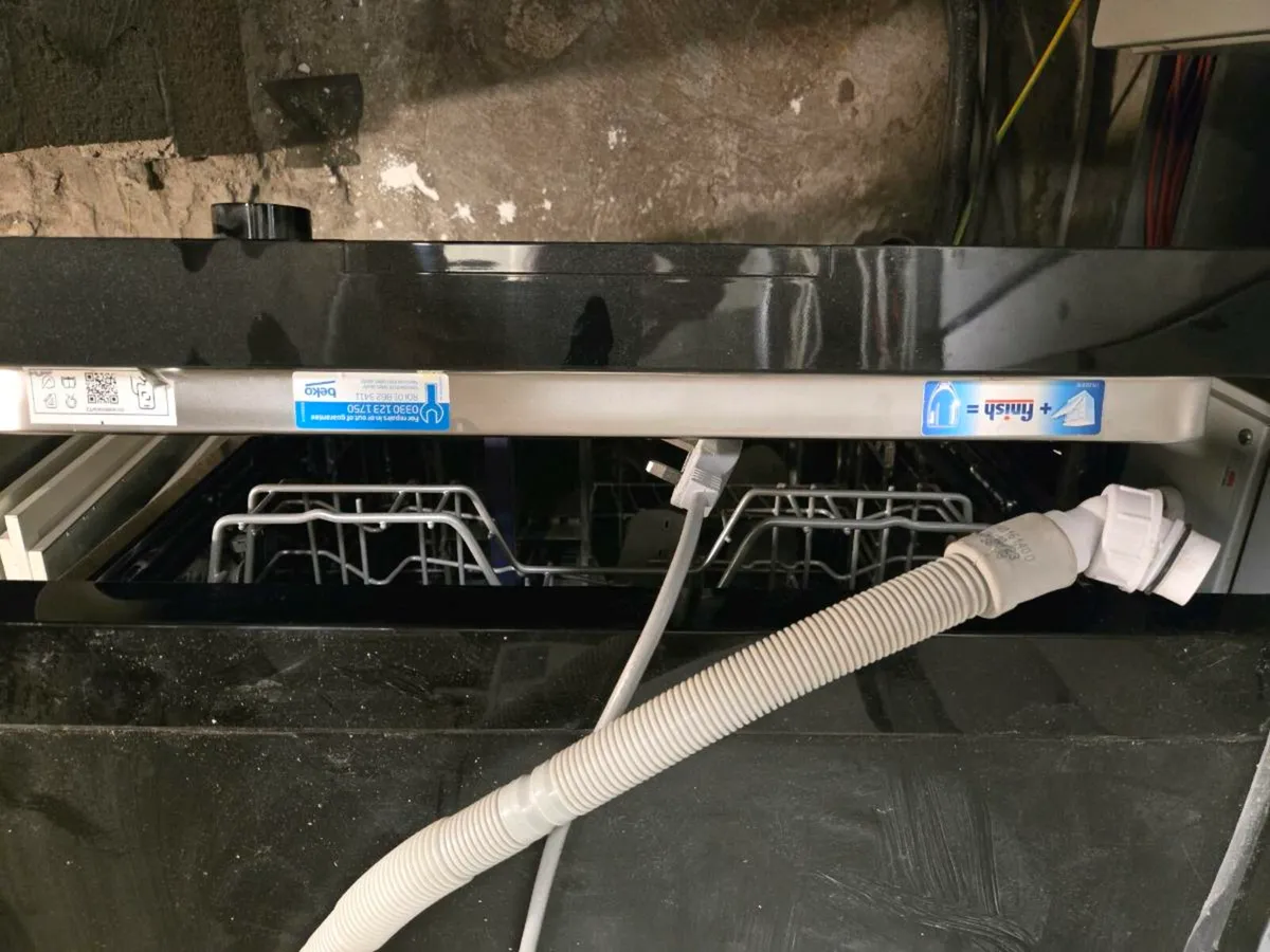 Dishwasher - Image 2