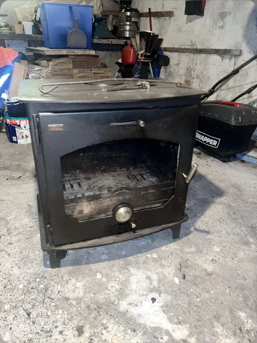 Stove - Image 1