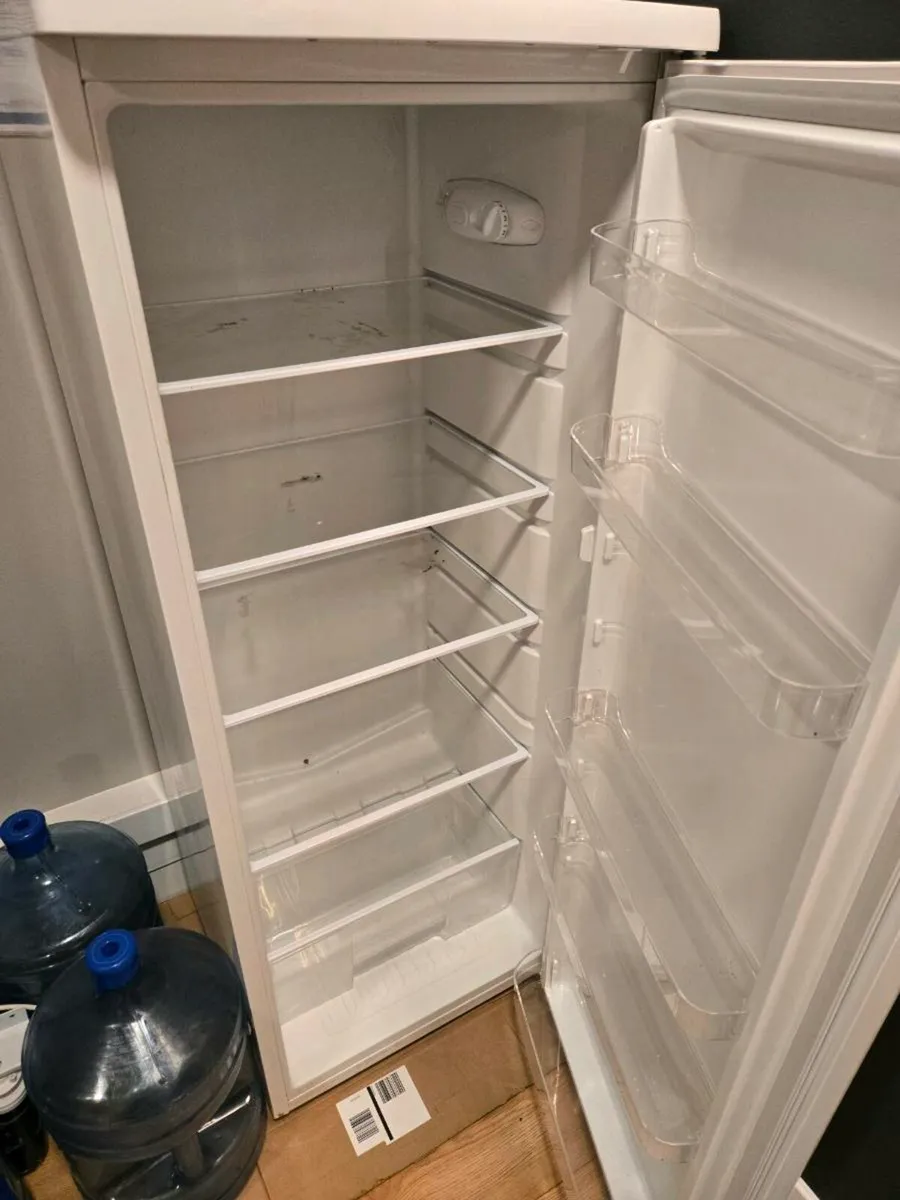 Fridge - Image 2