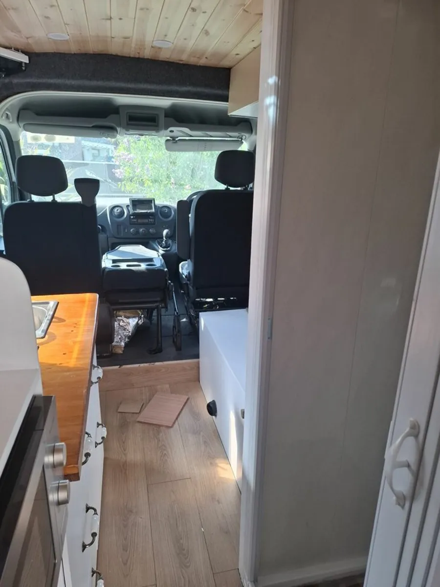 Renault Master Campervans - Image 4