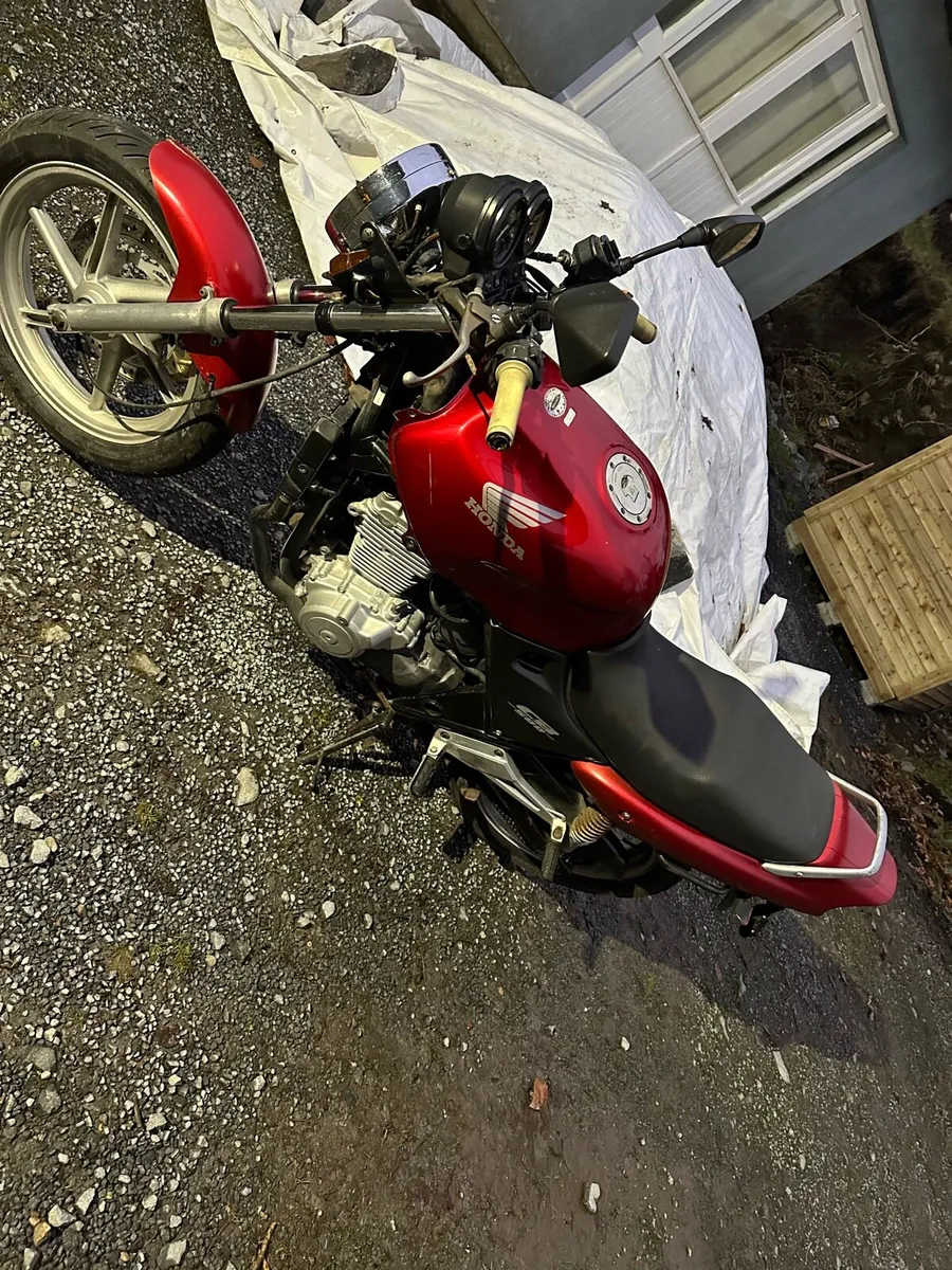 Honda cb 500 2003 - Image 4