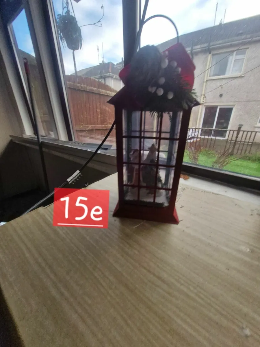 Christmas ornaments and other decorations - Image 3