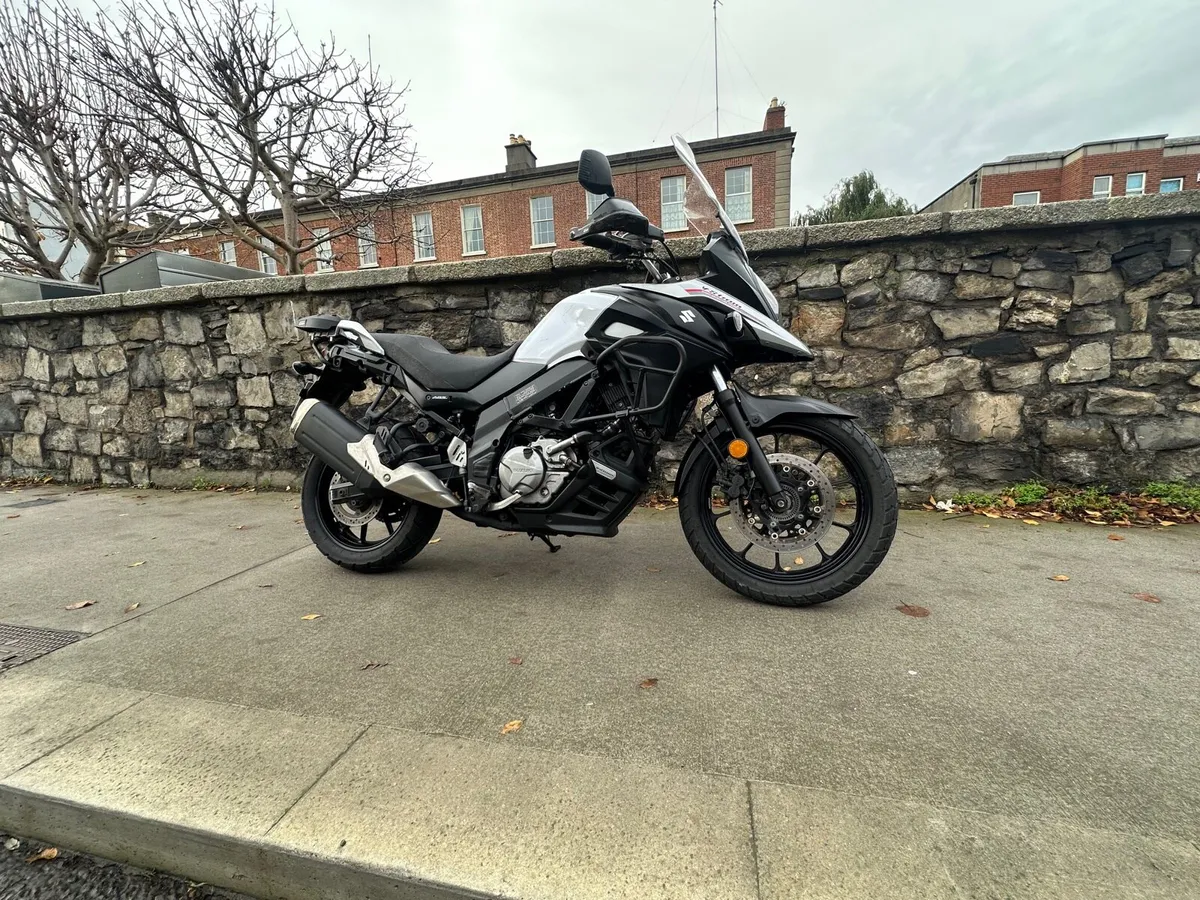 Suzuki V strom DL 650 - Image 2