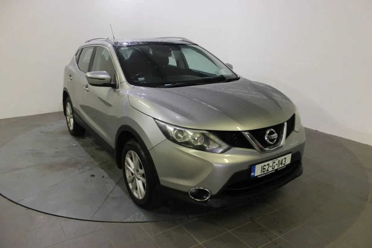 Nissan QASHQAI 1.5 SV My16 4DR - Image 1
