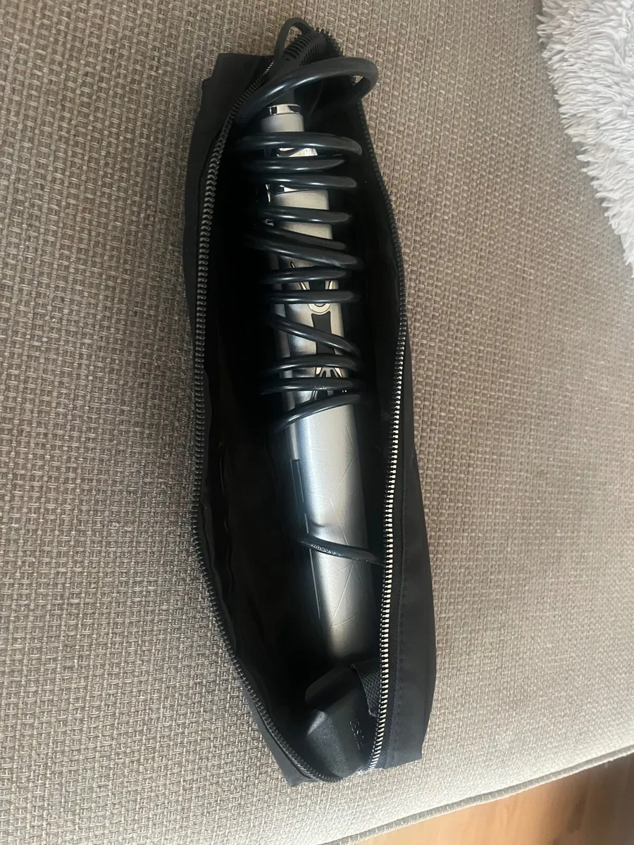 Hair straighteners - Image 3