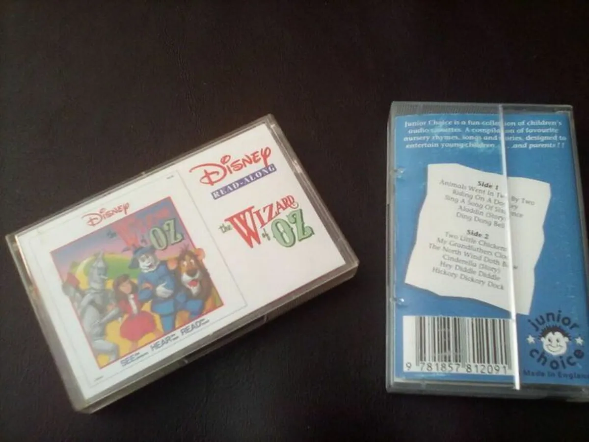 2 Children's Cassette Tapes. - Image 2