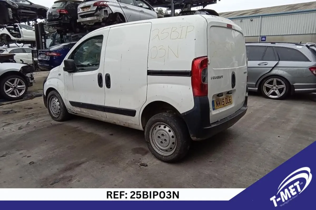 2015 PEUGEOT BIPPER BREAKING FOR PARTS - Image 4