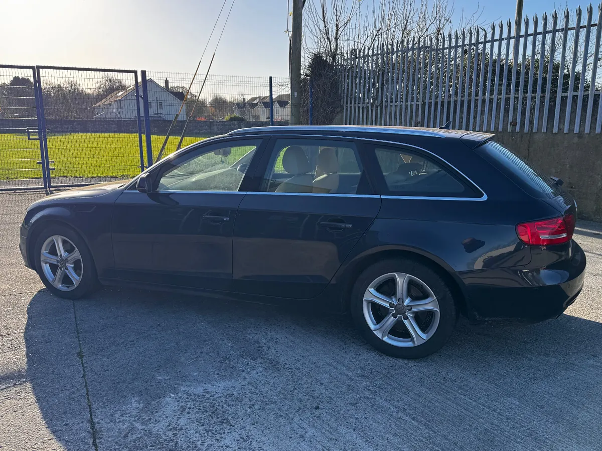 2014 Audi A4 Avant, 2.0TDi, immaculate, new NCT - Image 3
