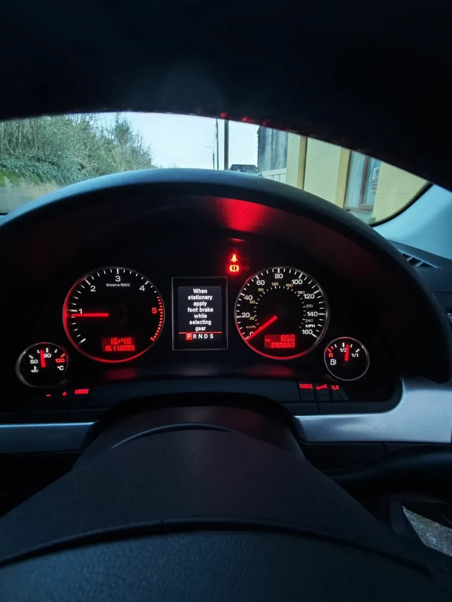 Audi A4 Avant S line  2008 - Image 1