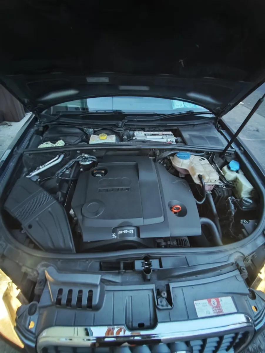 Audi A4 Avant S line  2008 - Image 4