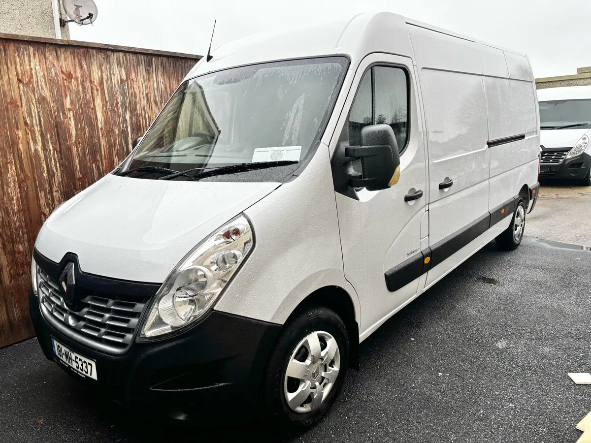 Renault Master Business + Edition (No VAT) - Image 1