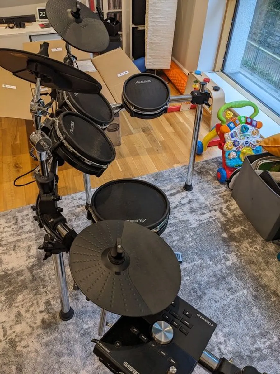 Electric Drums - Alesis Command Mesh Kit - Image 4