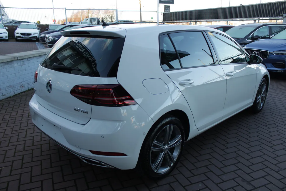 2.0TDI 150 BHP HIGHLINE PLUS 5DR HATCHBACK AUTO // - Image 4