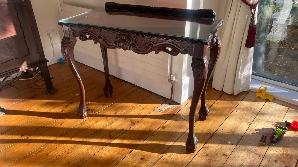 Vintage side table - Image 2