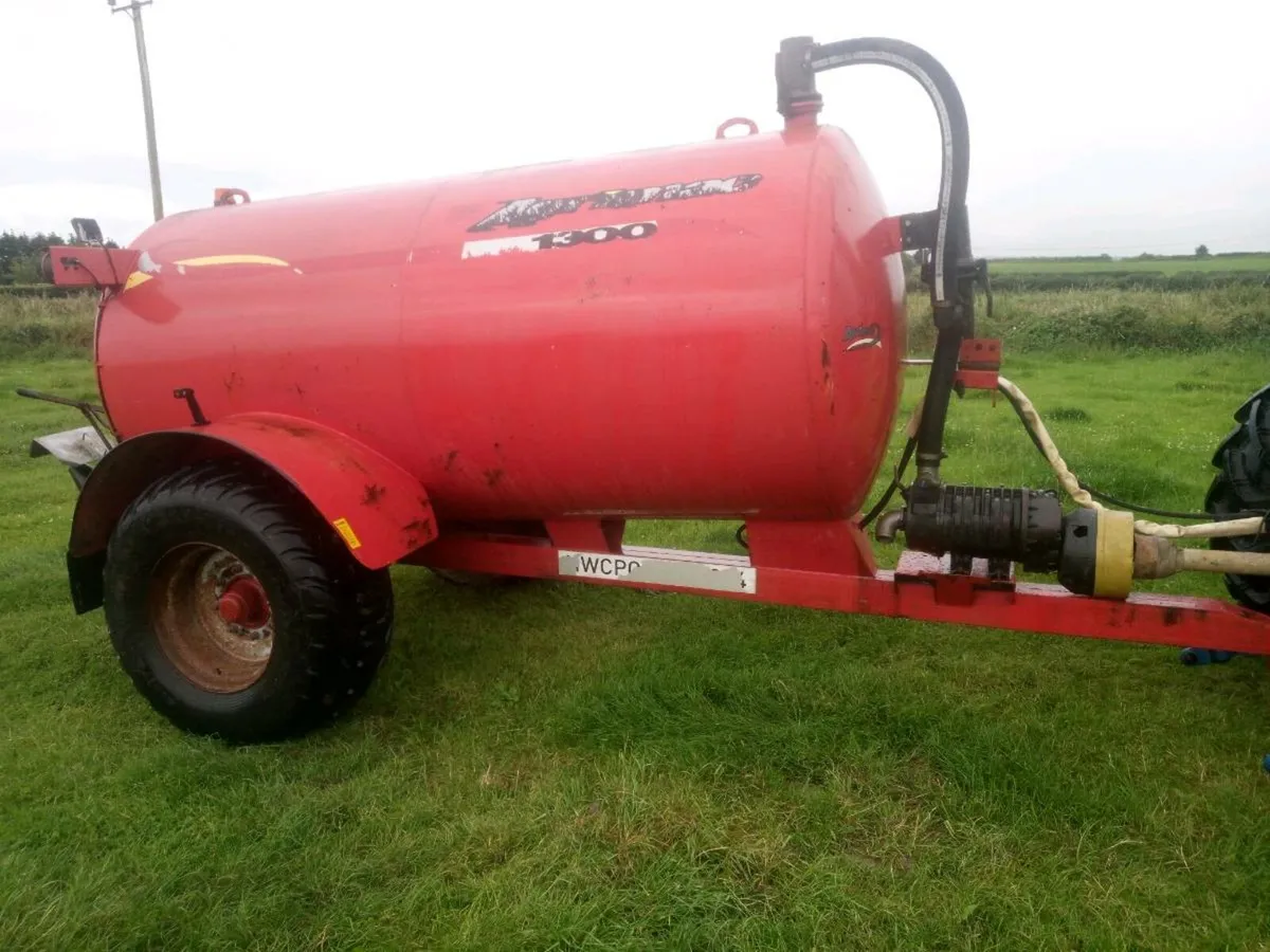 Slurry tank 1300 - Image 1