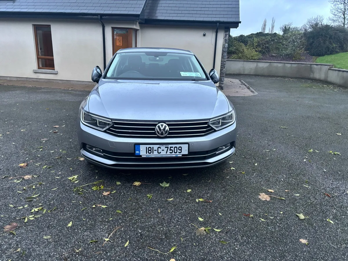 Volkswagon Passat - Image 2
