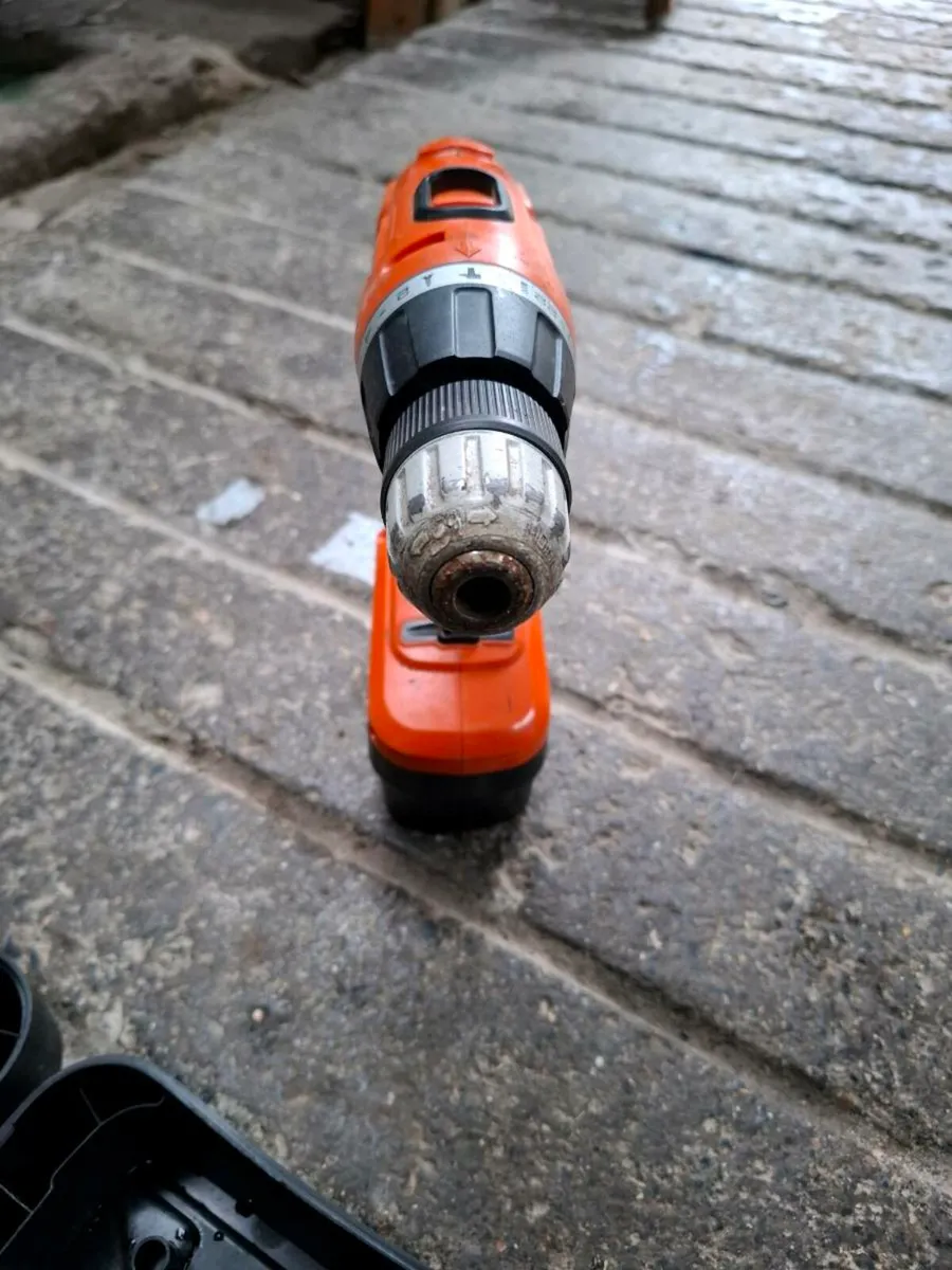 Black and decker drill and electric saw - Image 2