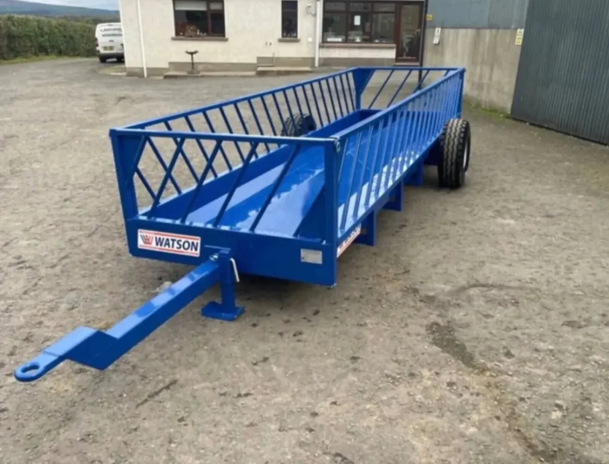 WATSON SHEEP / YOUNG STOCK FEEDING TRAILER - Image 2